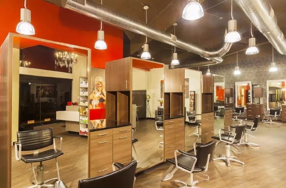 130平米現(xiàn)代風(fēng)格大戶型裝修設(shè)計案例